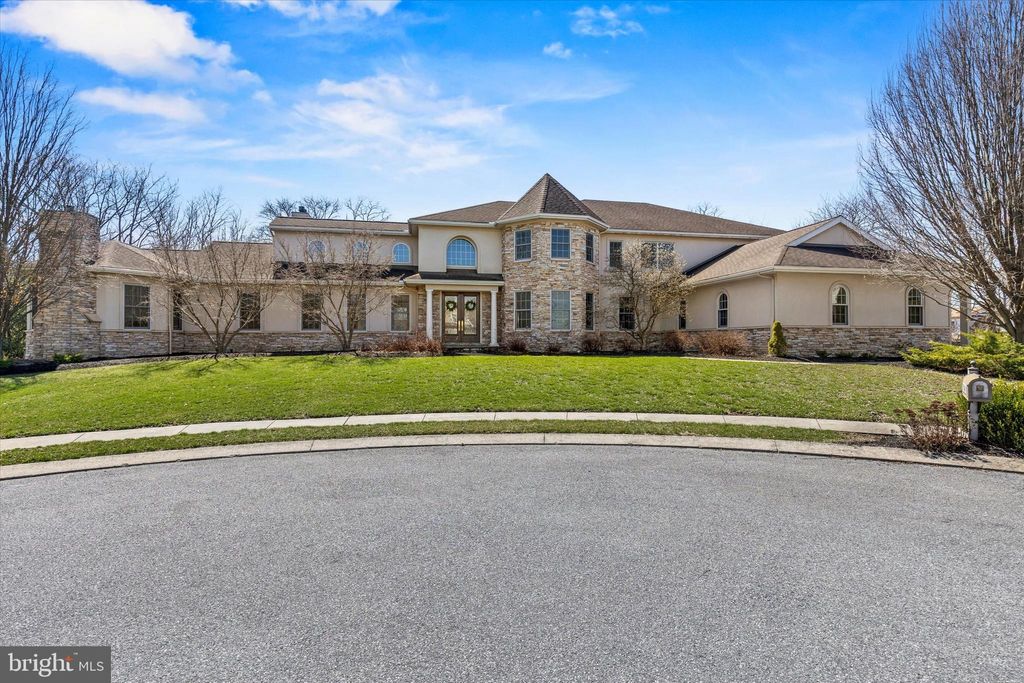 Photo of 52 Violets Path, ELIZABETHTOWN, PA 17022 (MLS # PALA2085064)