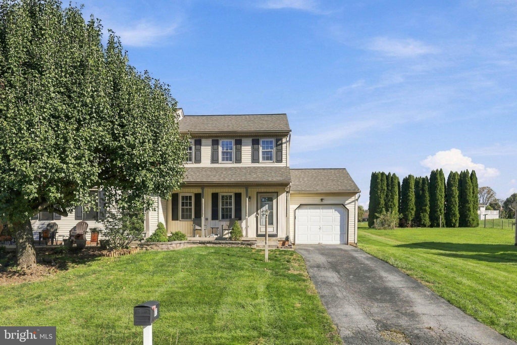 Photo of 403 Groffdale Road, QUARRYVILLE, PA 17566 (MLS # PALA2097410)