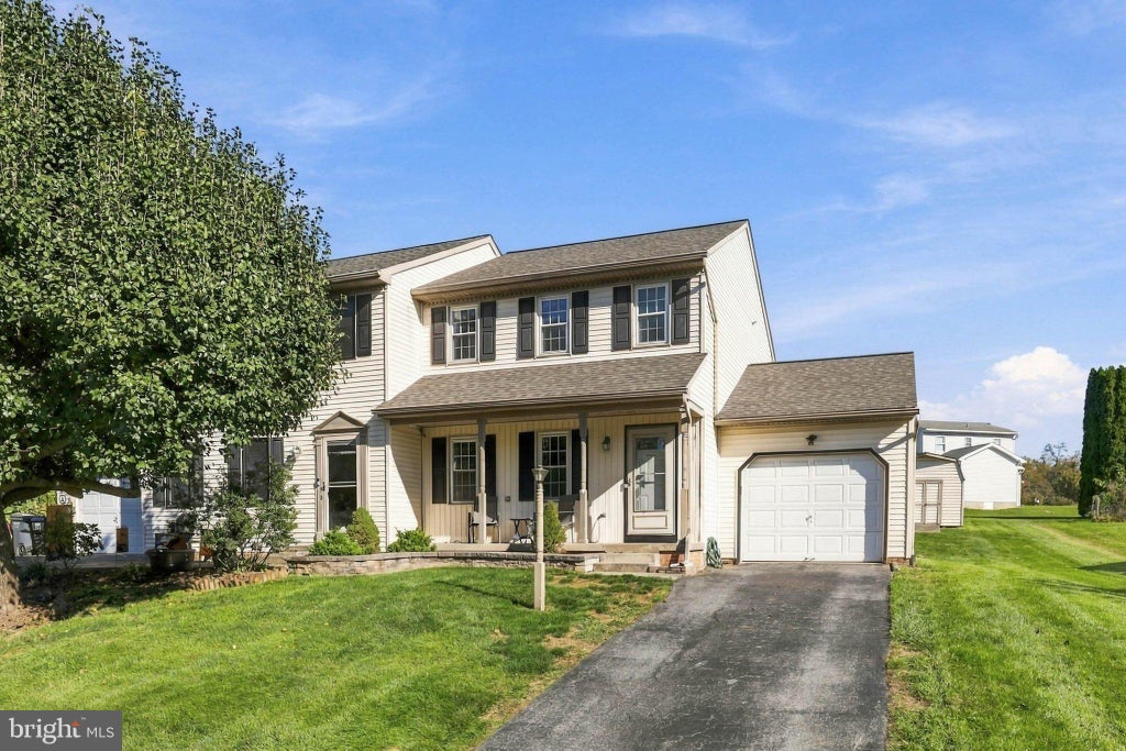Photo of 403 Groffdale Road, QUARRYVILLE, PA 17566 (MLS # PALA2097410)