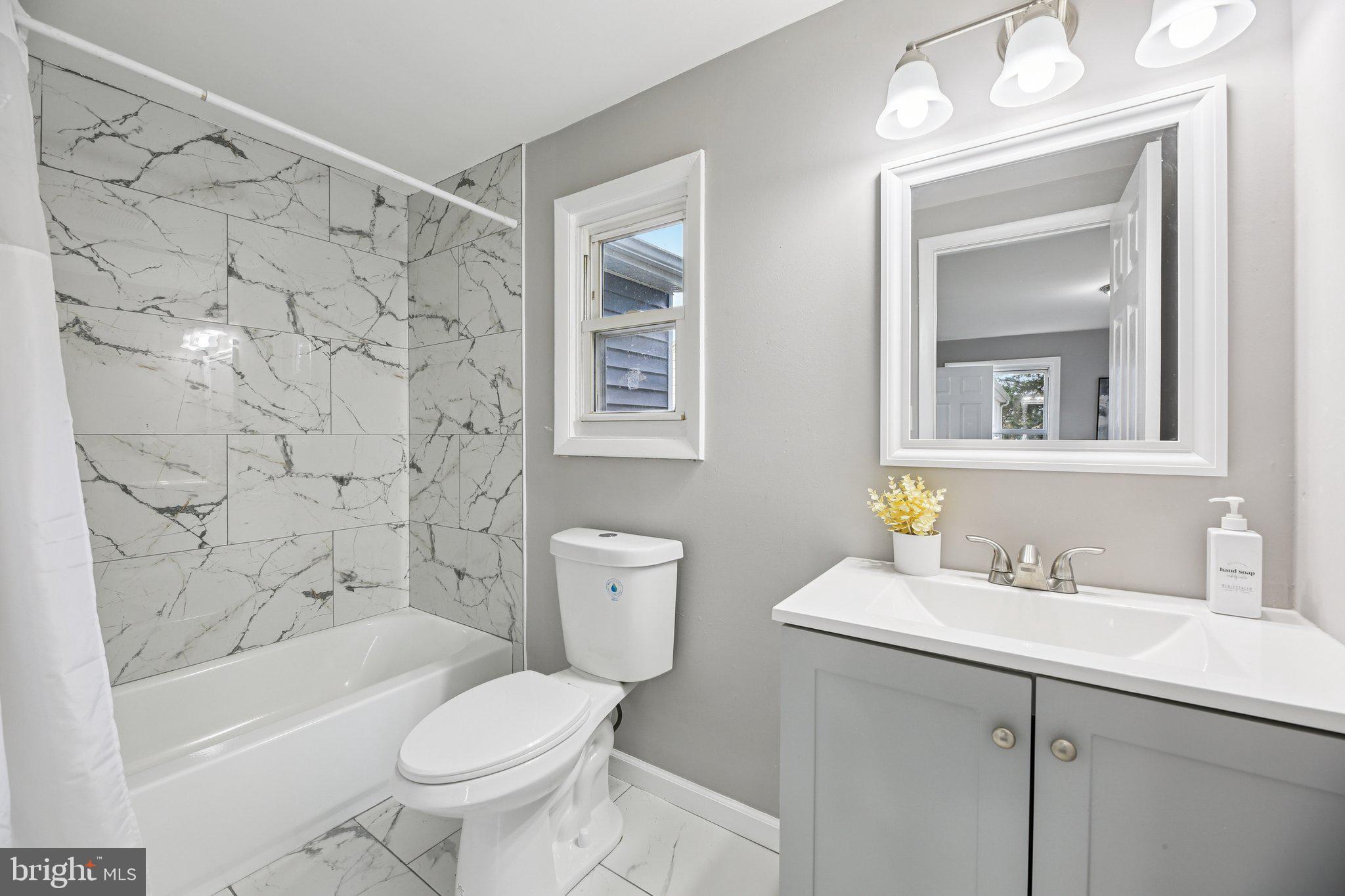 SUNSET BEACH - Residential