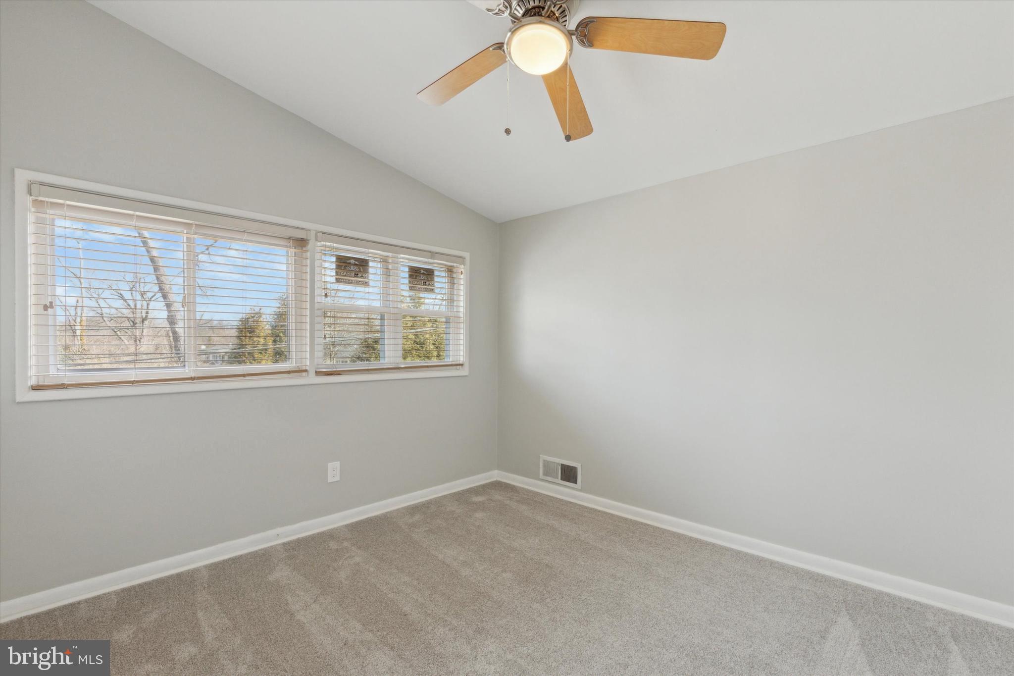 CENTER SQ GREEN - Residential Lease