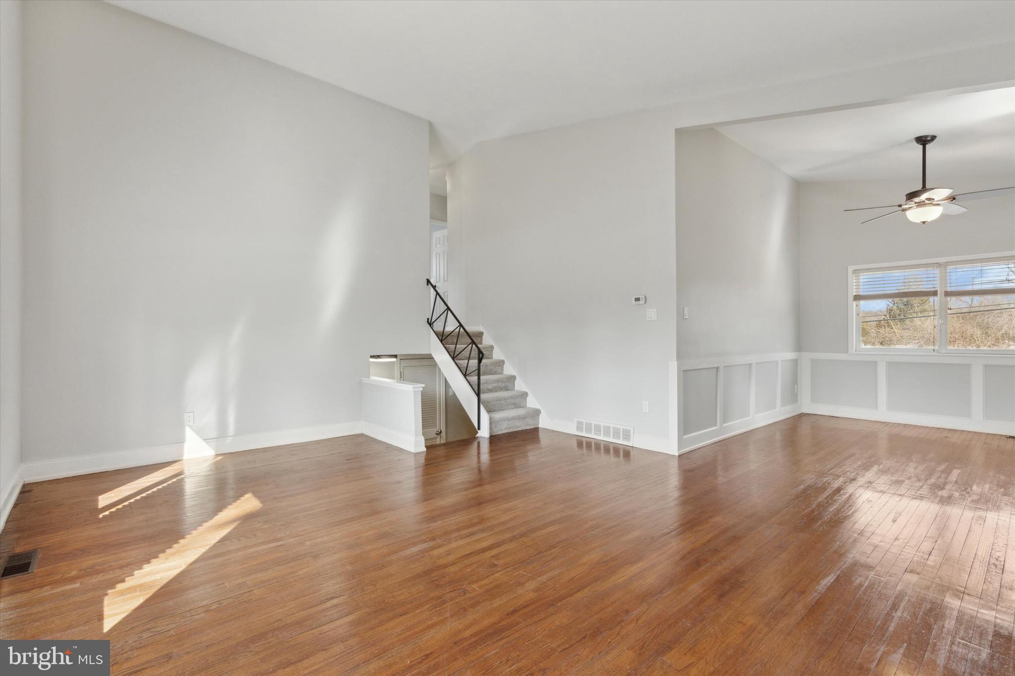 CENTER SQ GREEN - Residential Lease