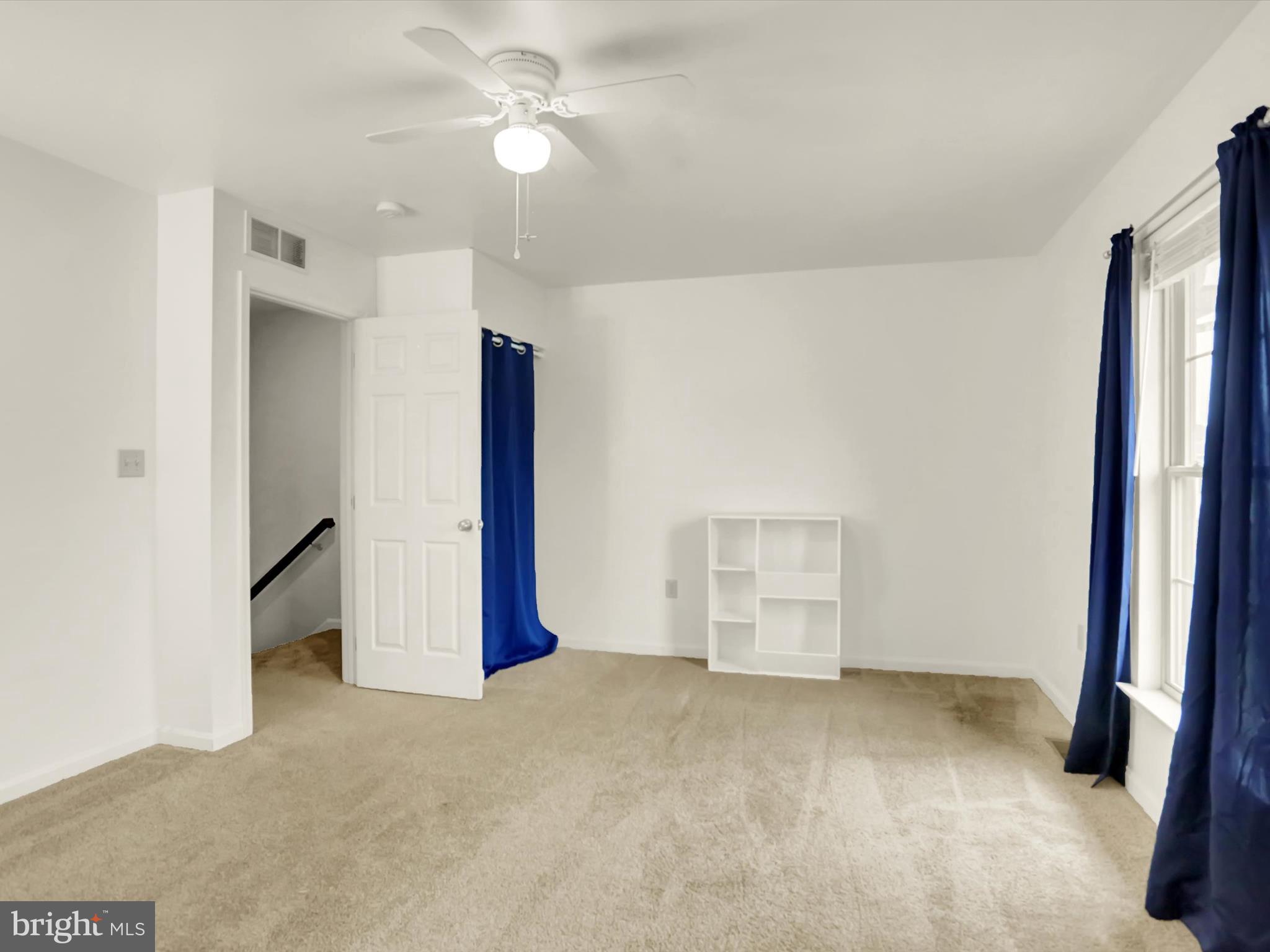 MELBOURNE PLACE - Residential