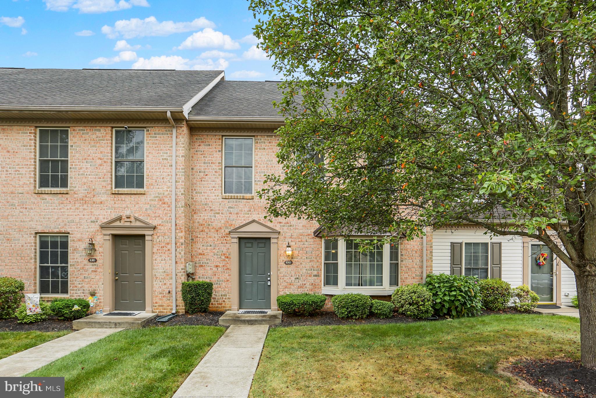 MELBOURNE PLACE - Residential