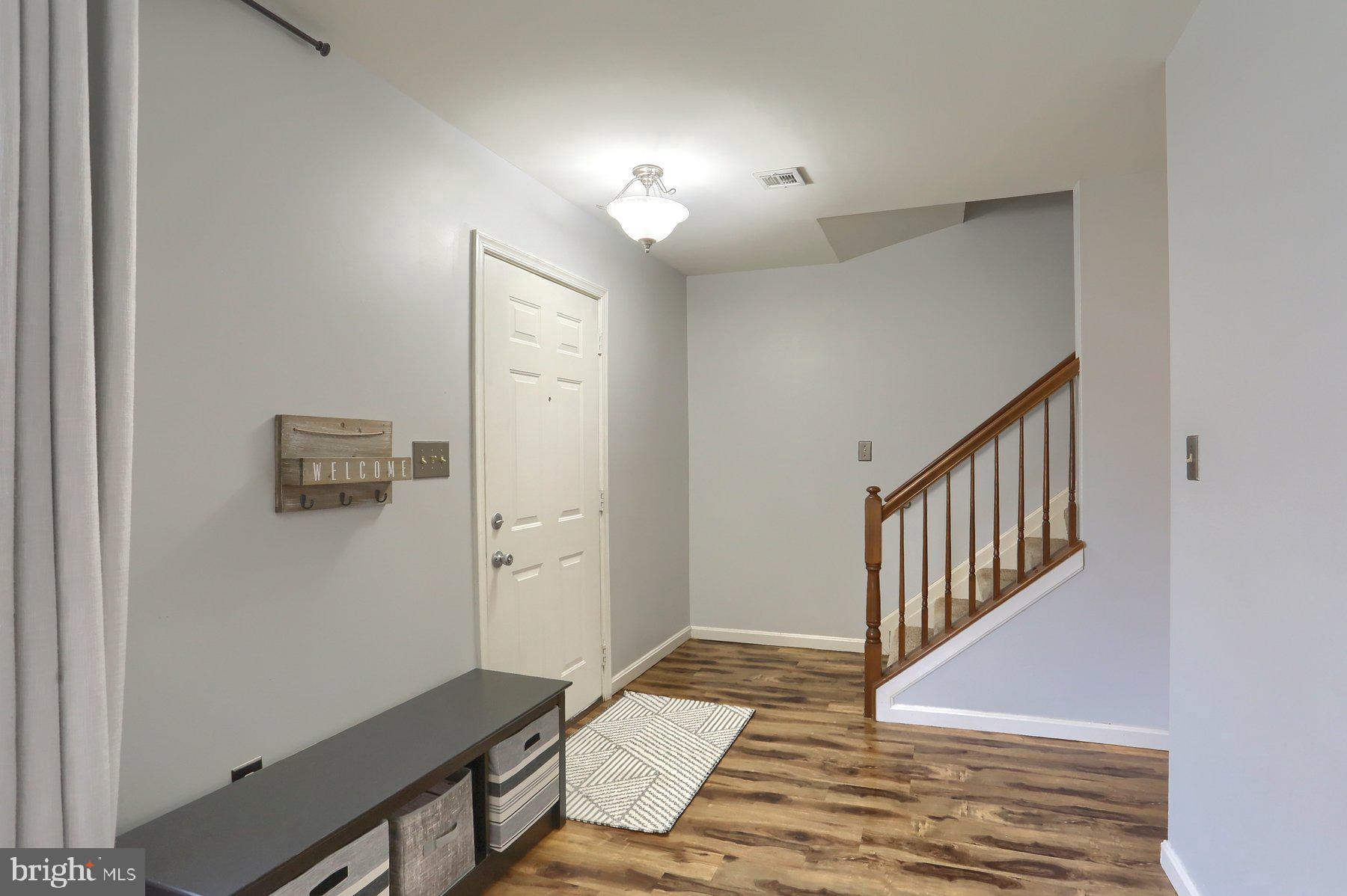 MELBOURNE PLACE - Residential