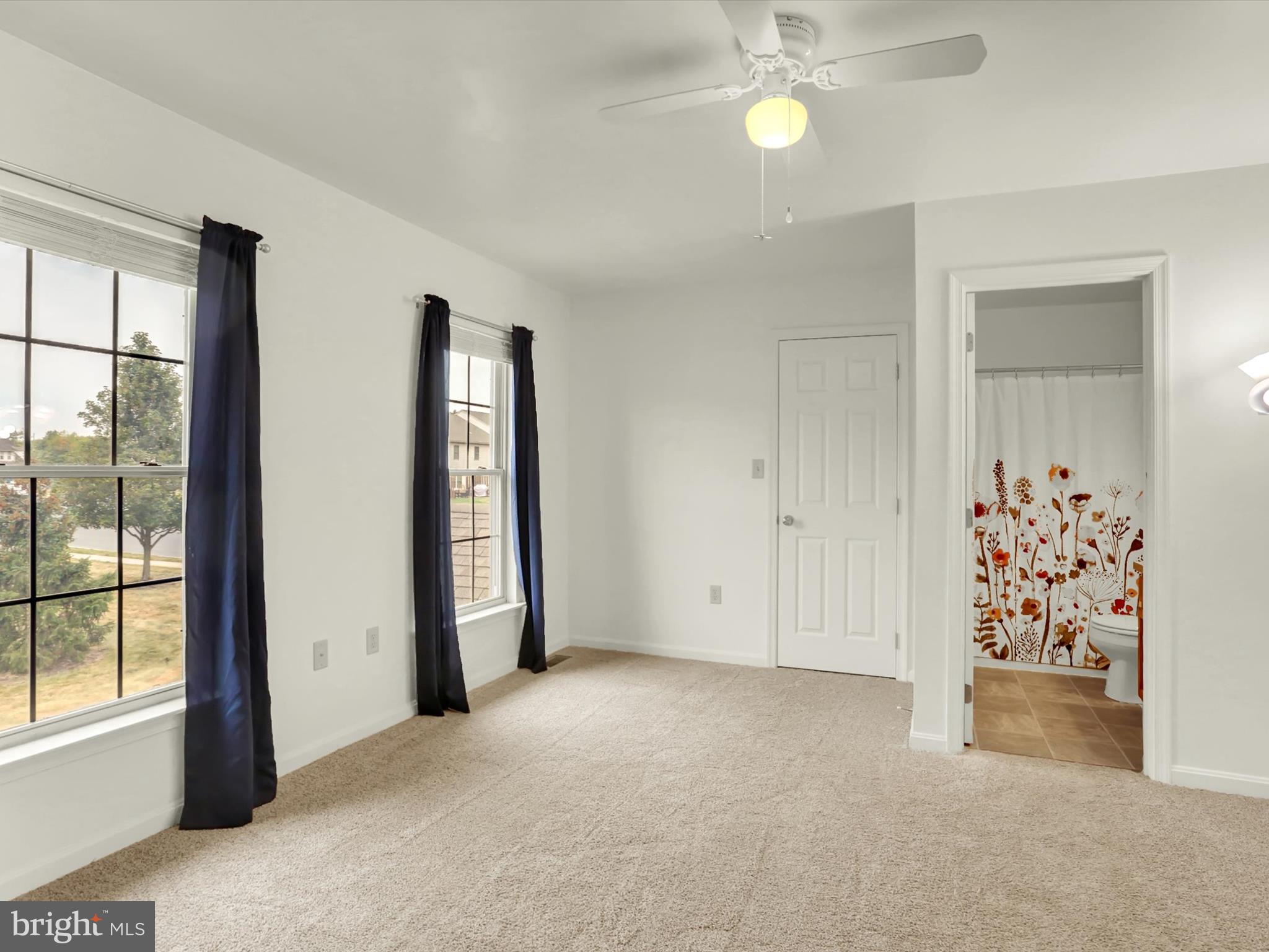 MELBOURNE PLACE - Residential