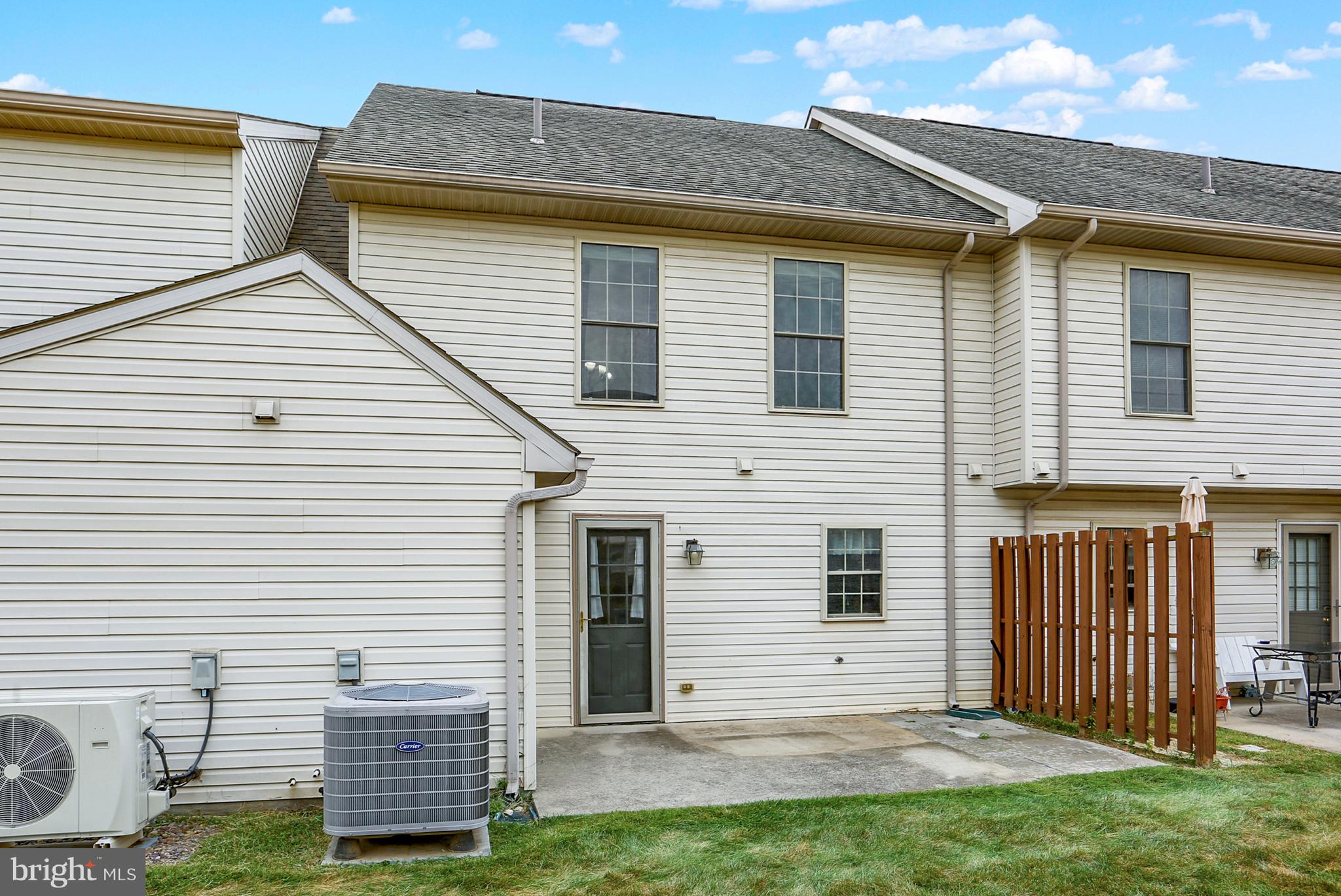 MELBOURNE PLACE - Residential