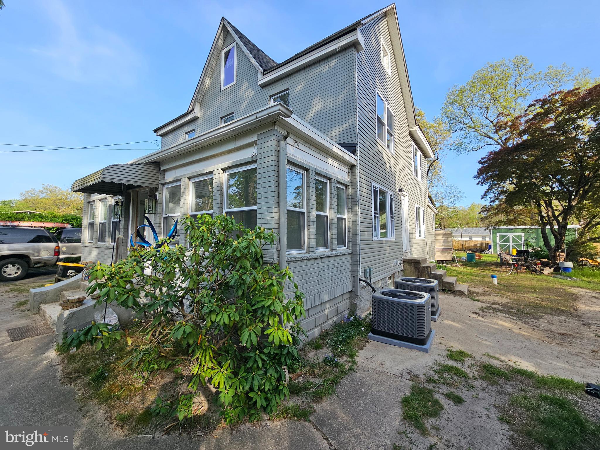 218 ARTHUR AVENUE