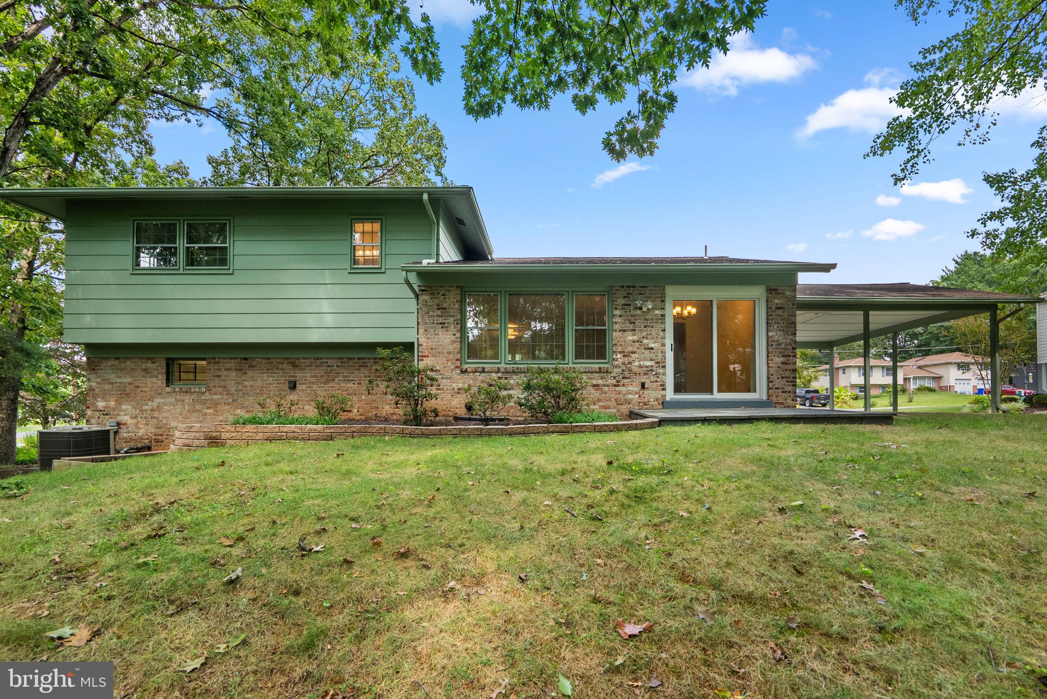 18001 MILL CREEK DRIVE