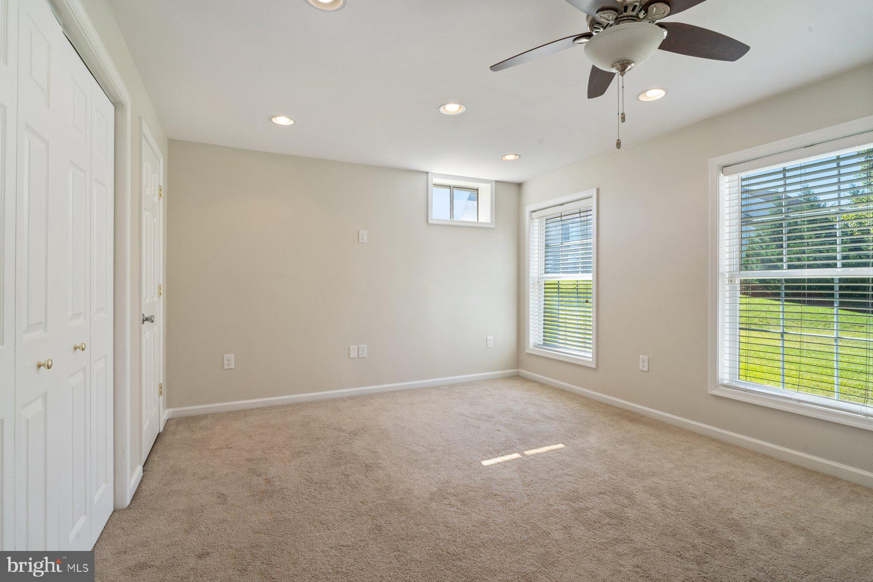 ROBERTS MILL RUN - Residential