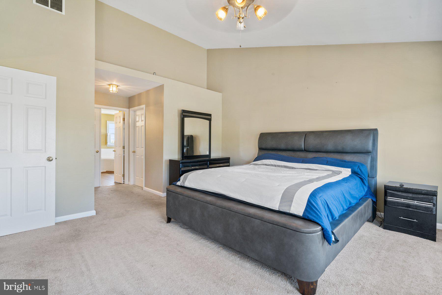 ROBERTS MILL RUN - Residential