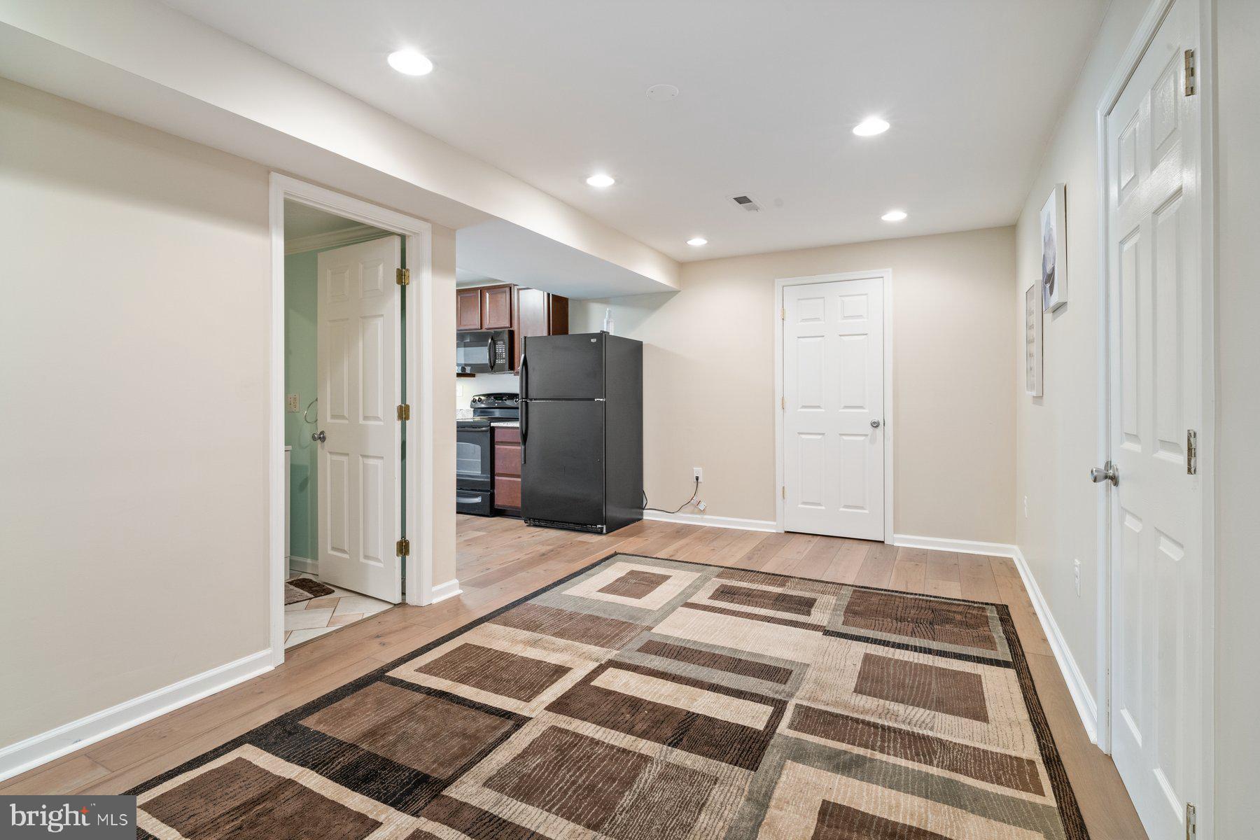 ROBERTS MILL RUN - Residential