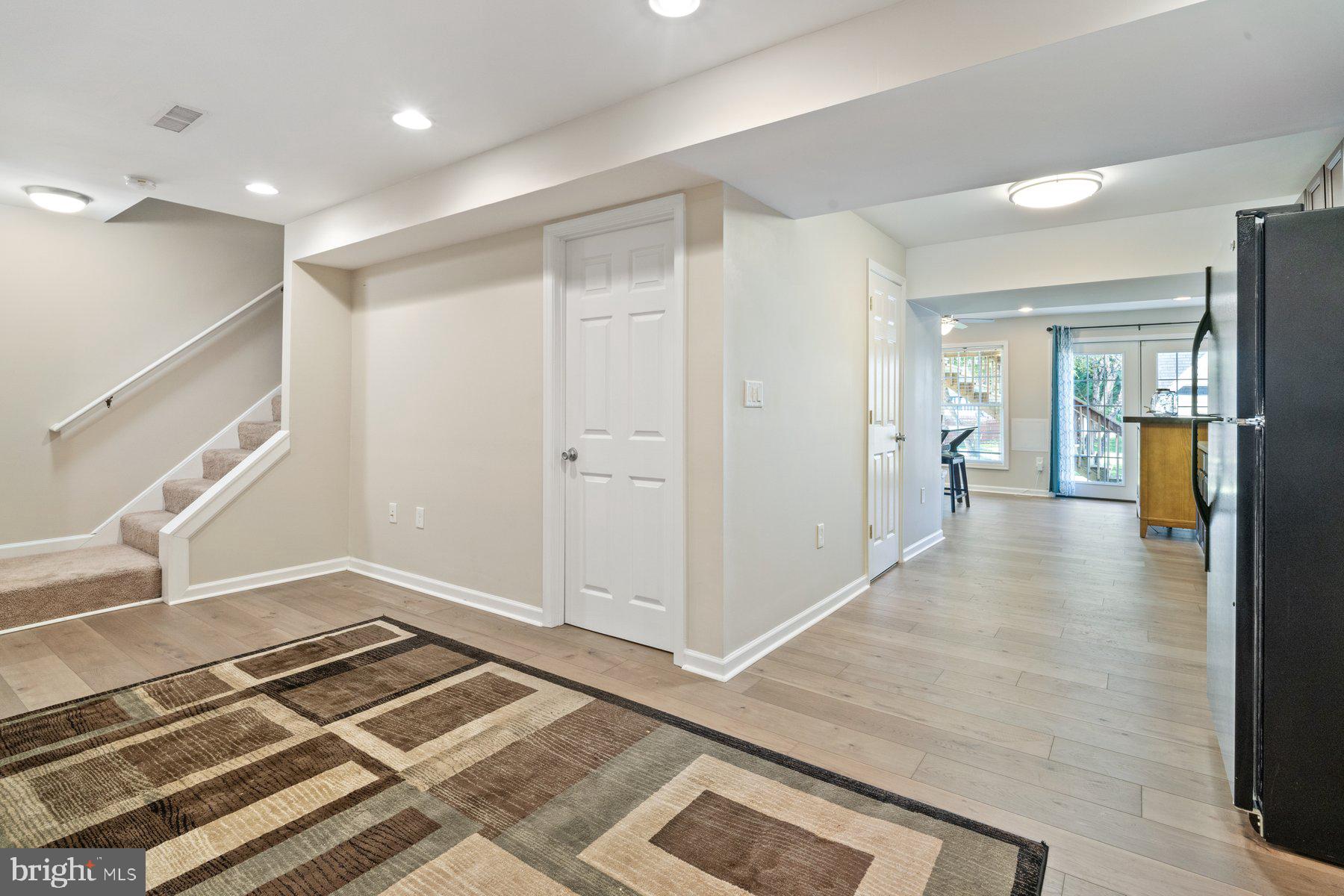 ROBERTS MILL RUN - Residential