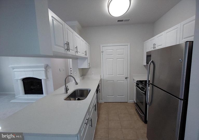 BRYSON AT WOODLAND PARK - Residential Lease