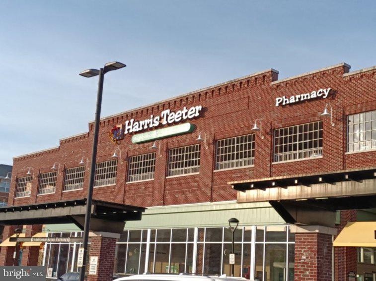 BRYSON AT WOODLAND PARK - Residential Lease