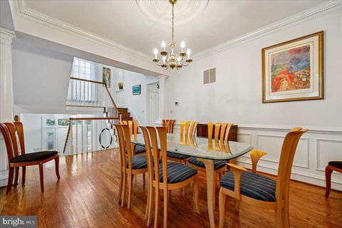 Tiny photo for 9725 Whitley Park Place #TH-6, BETHESDA, MD 20814 (MLS # MDMC2219752)