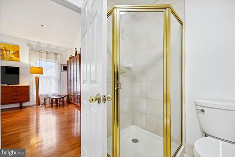 Tiny photo for 9725 Whitley Park Place #TH-6, BETHESDA, MD 20814 (MLS # MDMC2219752)
