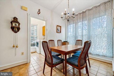Tiny photo for 9725 Whitley Park Place #TH-6, BETHESDA, MD 20814 (MLS # MDMC2219752)