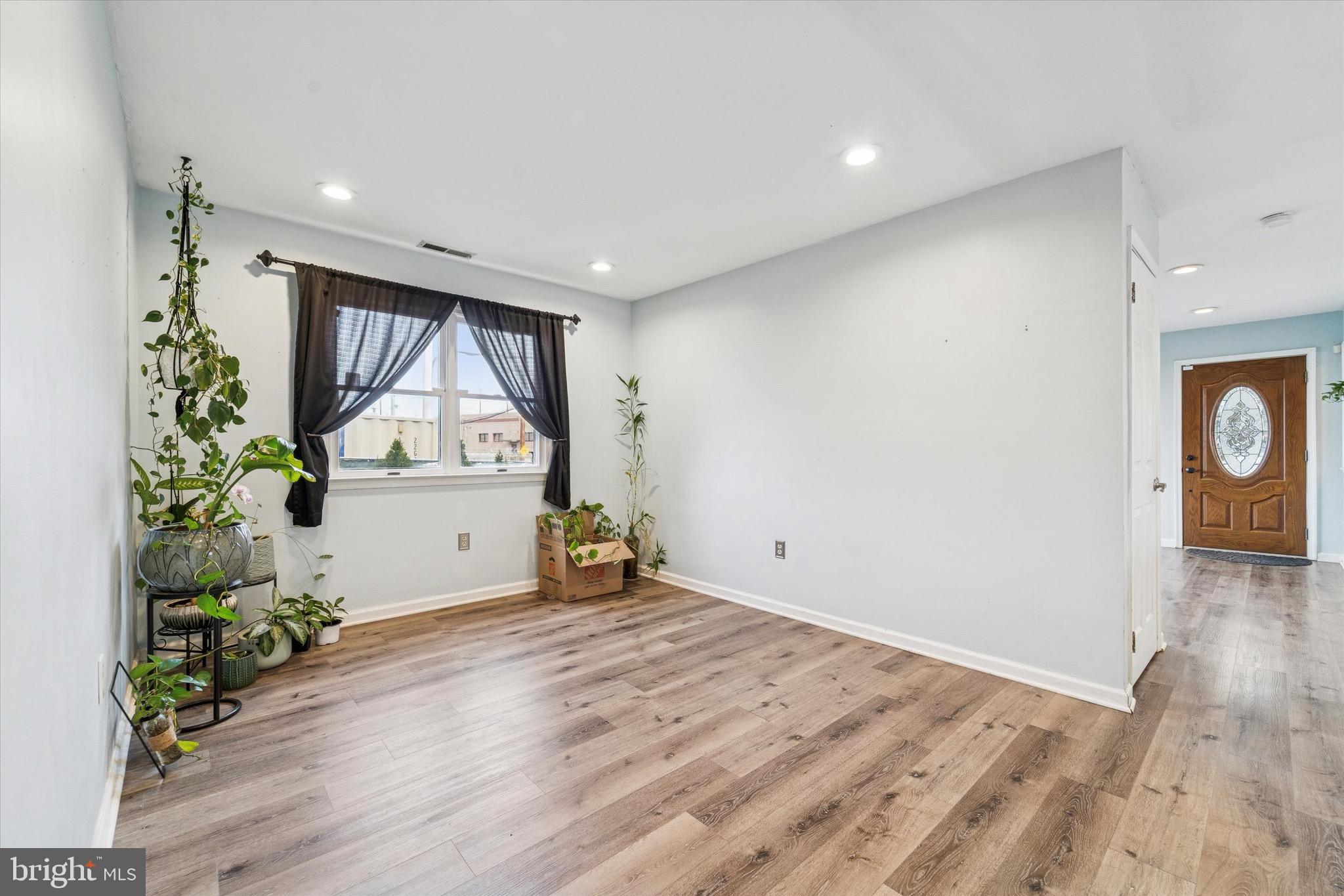 BUCKS COUNTY ESTS - Residential