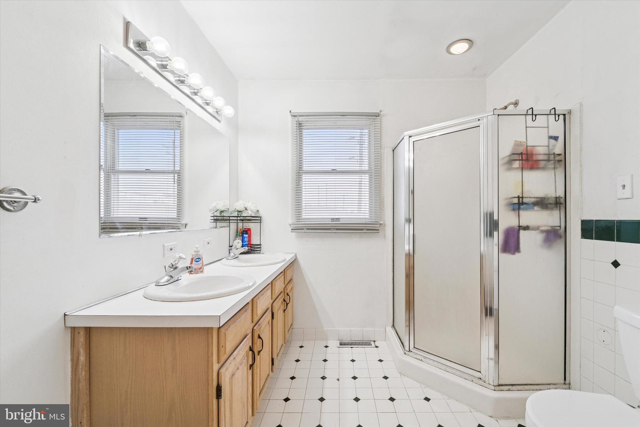 BUCKS COUNTY ESTS - Residential