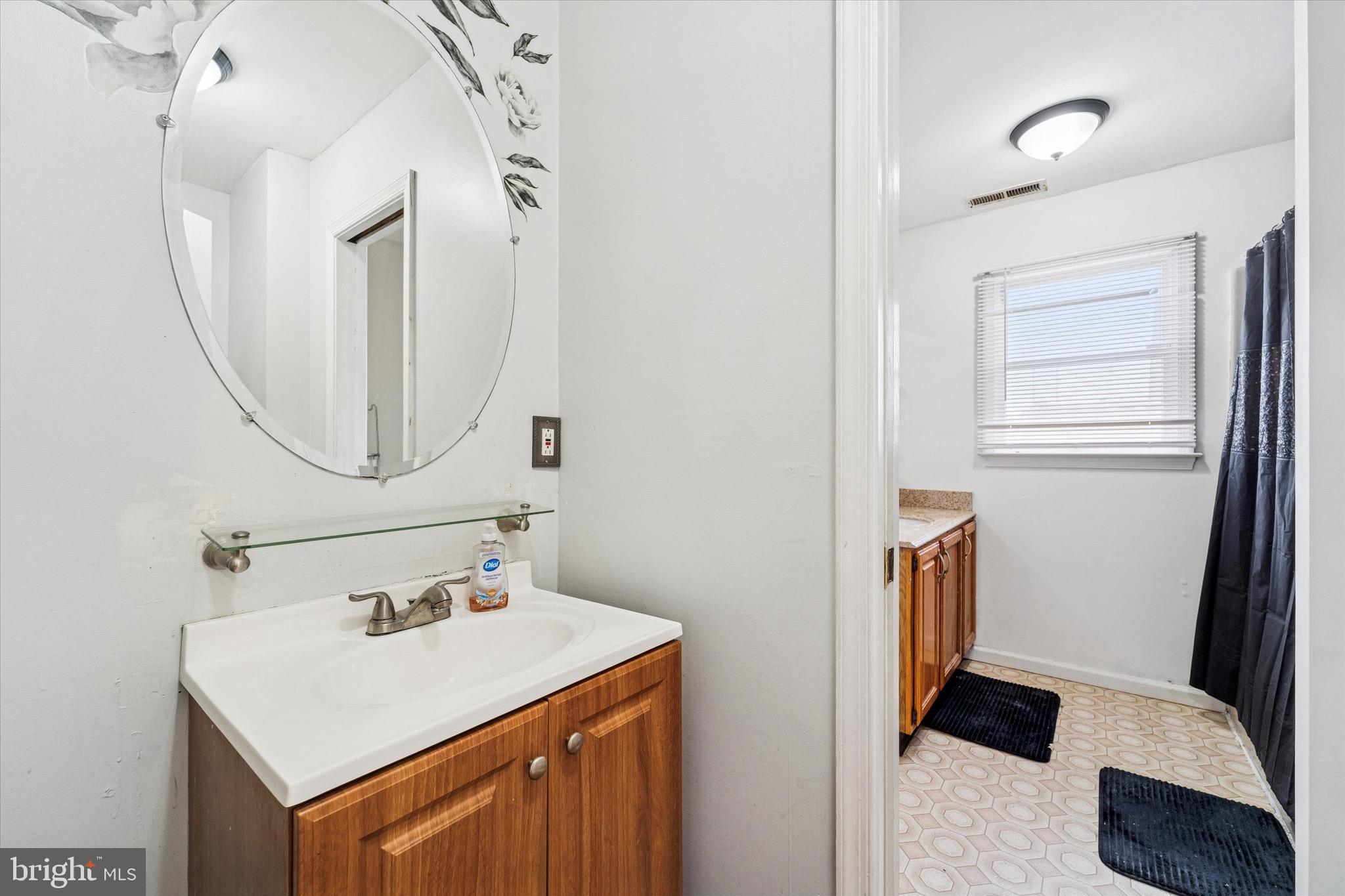 BUCKS COUNTY ESTS - Residential