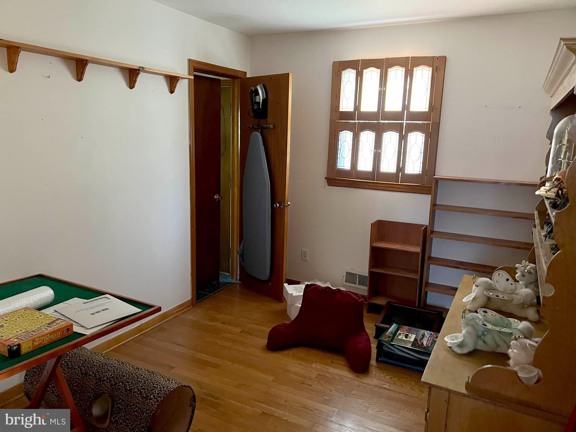 FERNDALE - Residential