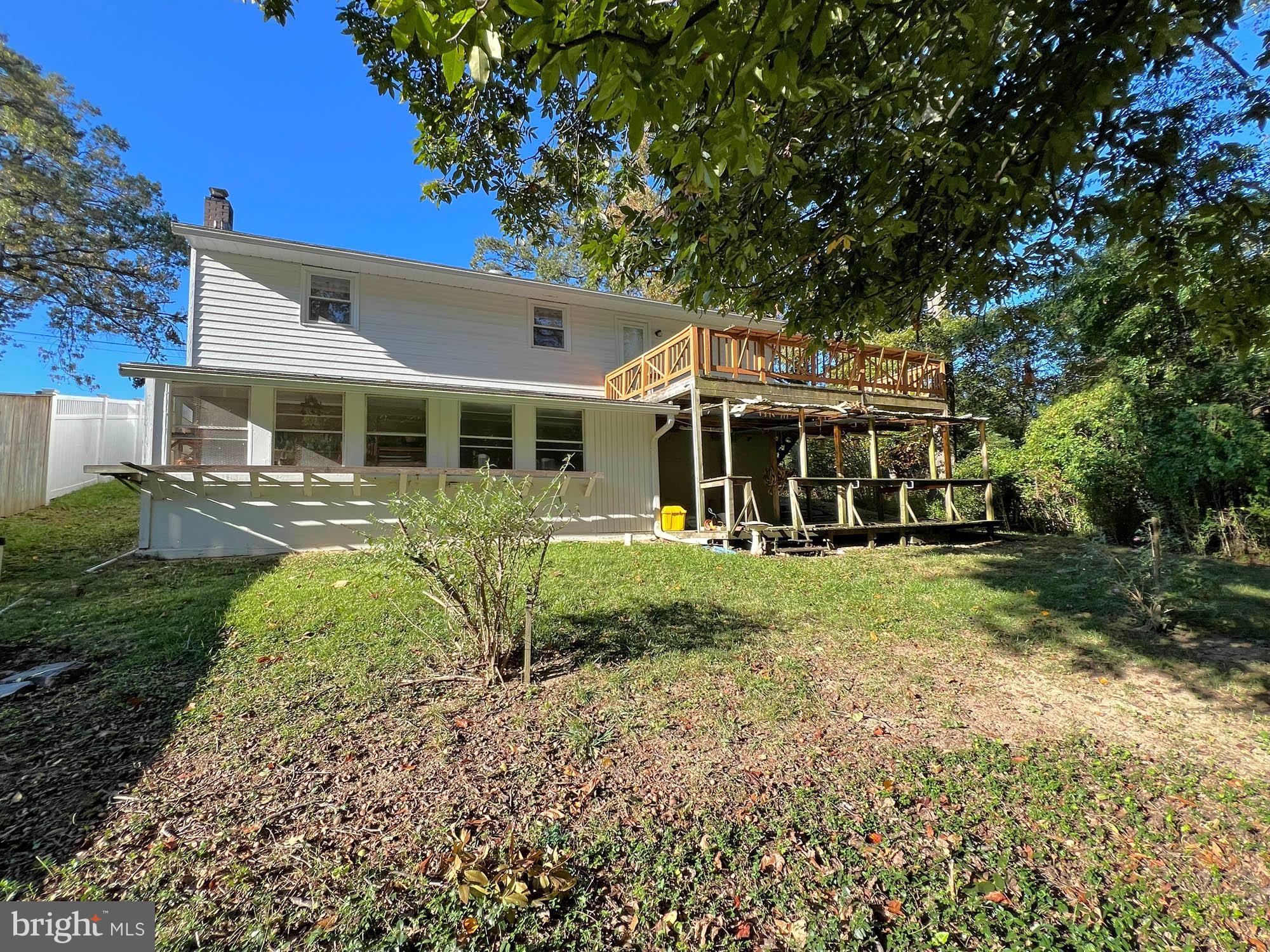 FERNDALE - Residential