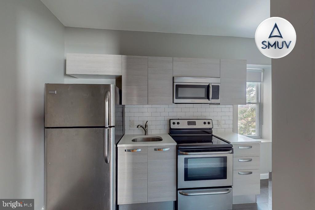 MOUNT VERNON PLACE HISTORIC DISTRICT - Residential Lease