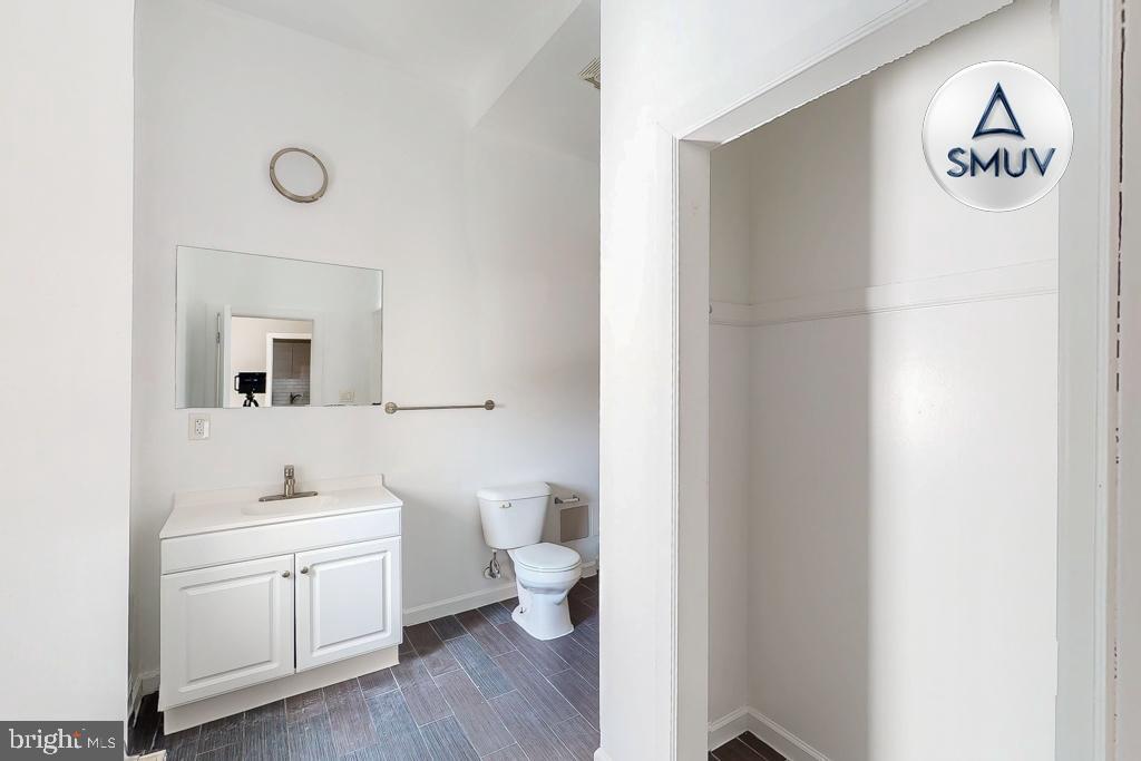 MOUNT VERNON PLACE HISTORIC DISTRICT - Residential Lease