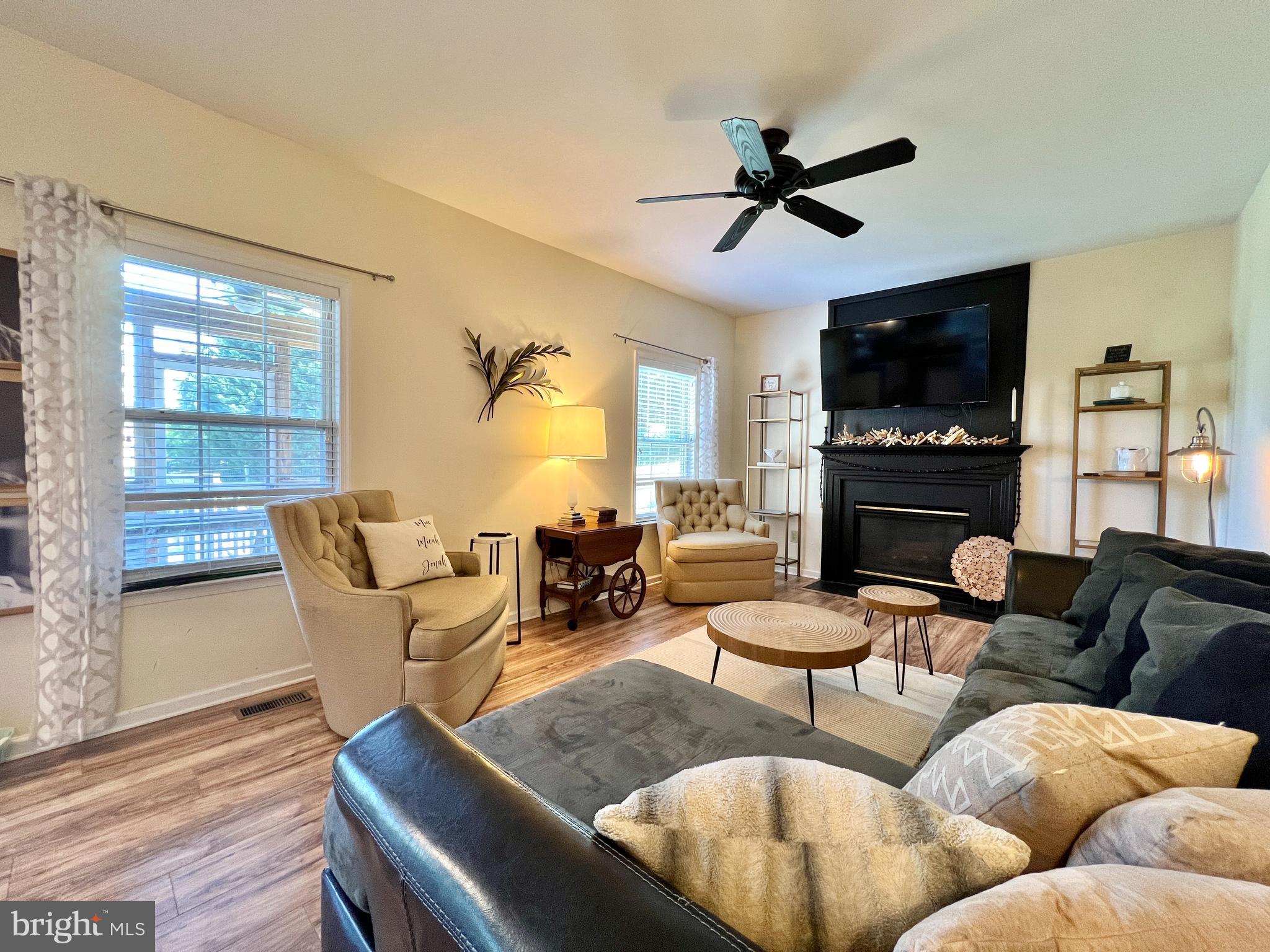 STONEBRIDGE - Residential