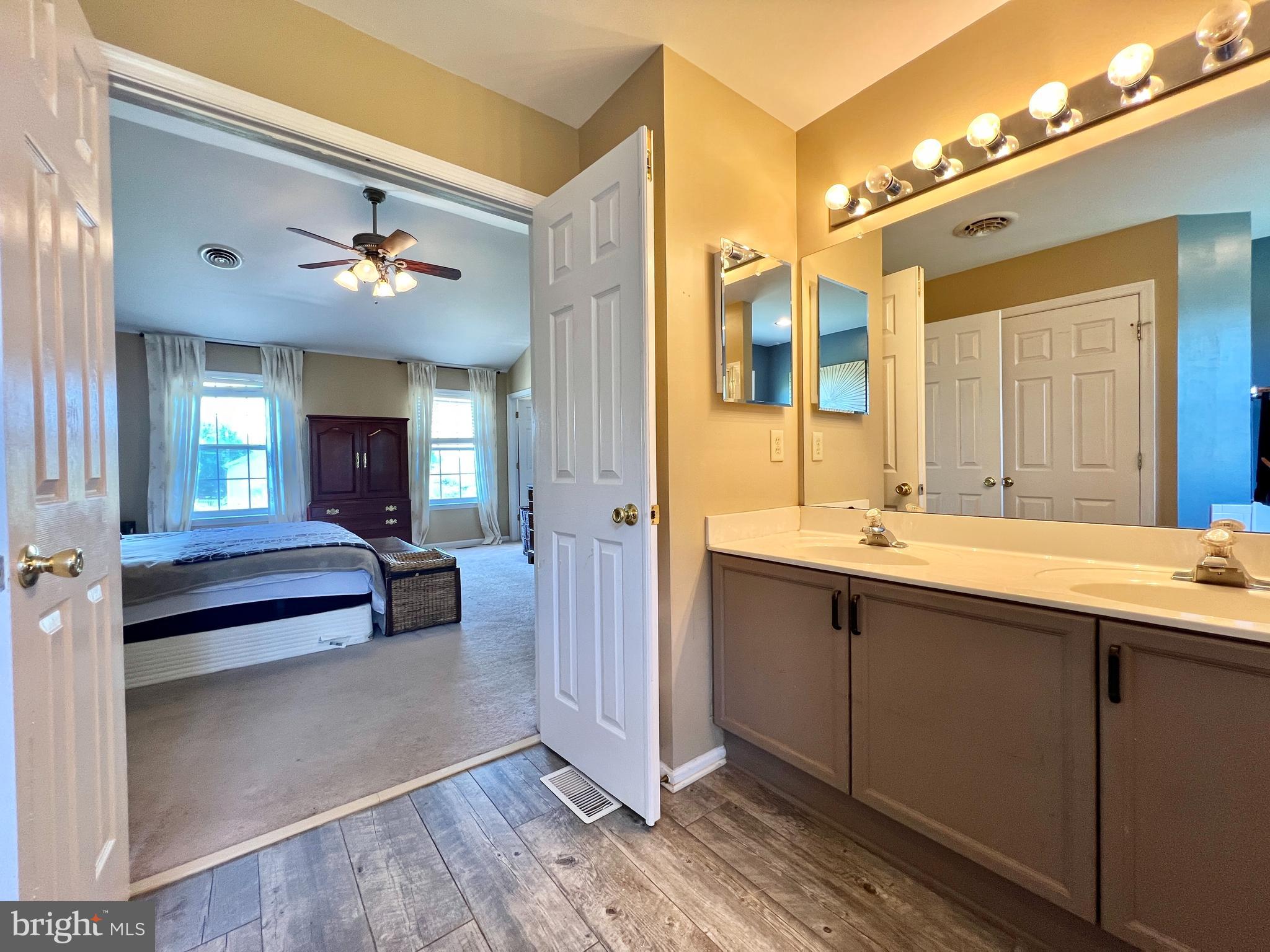 STONEBRIDGE - Residential