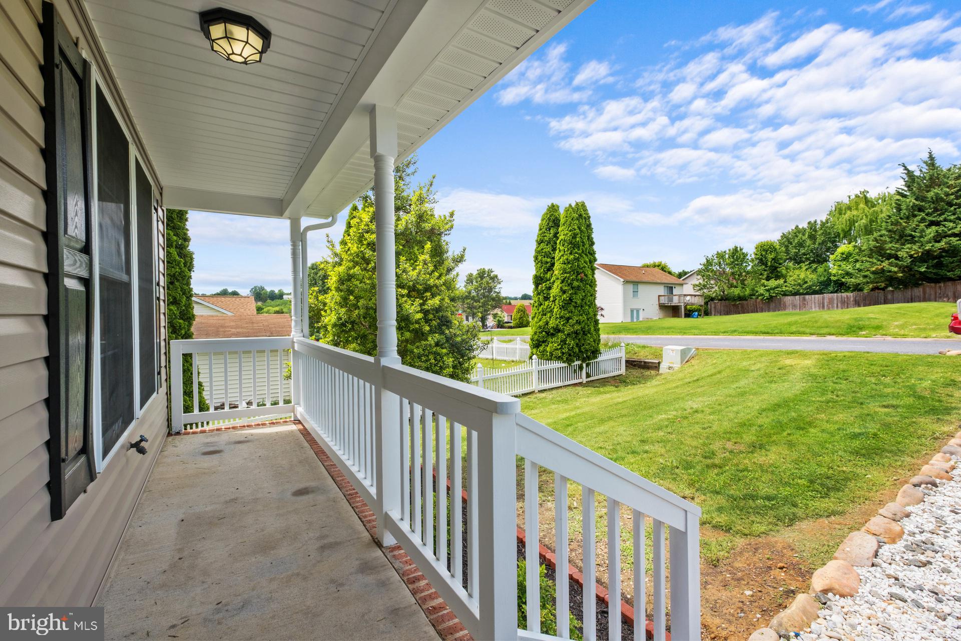 1467 SHENSTONE DRIVE