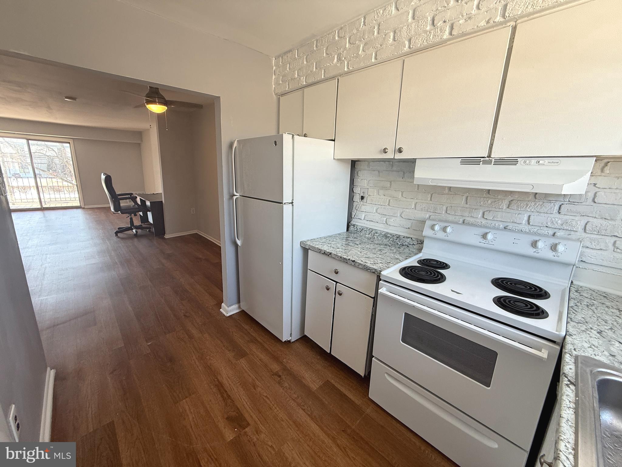 1294 COOPER STREET #A10