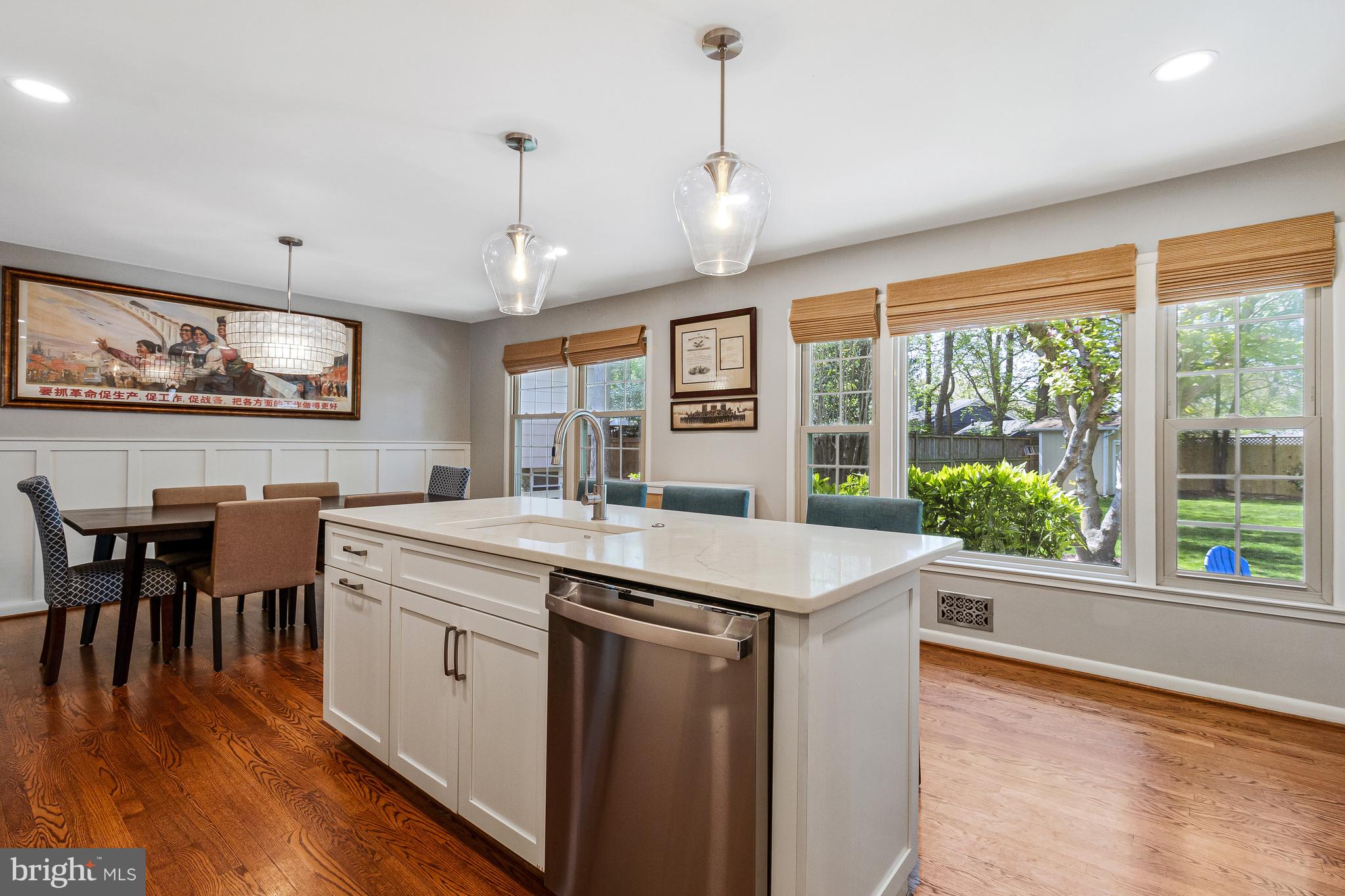 8406 BREWSTER DRIVE