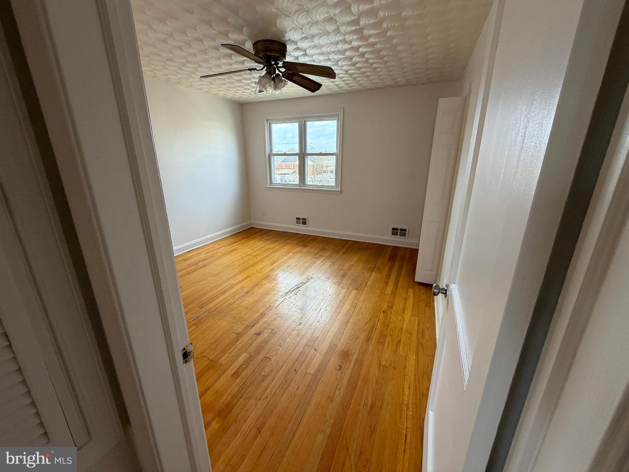 HILLENDALE - Residential