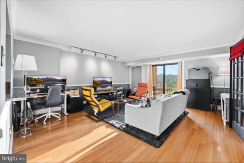 Photo of 200 N Pickett Street #1002, ALEXANDRIA, VA 22304 (MLS # VAAX2065906)