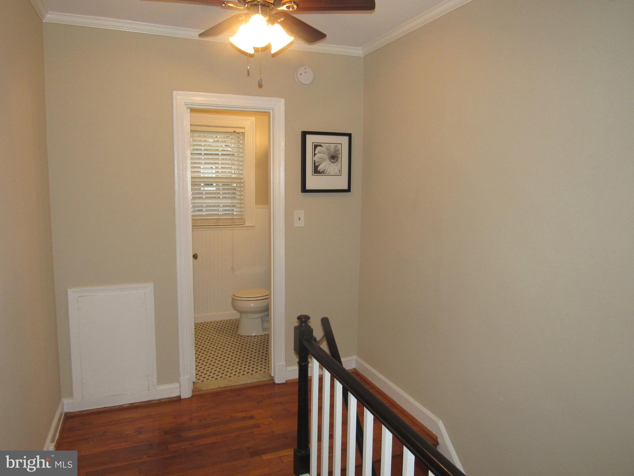 ARLINGTON VILLAGE COURTYARD - Residential