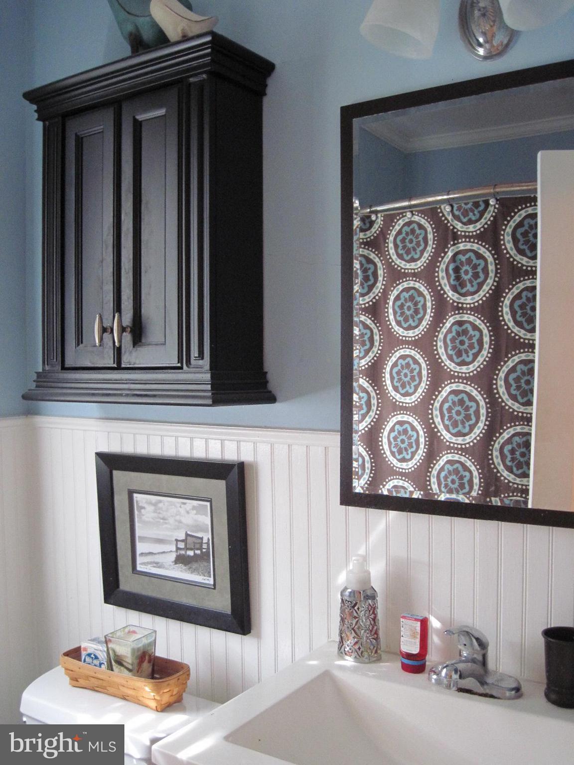 ARLINGTON VILLAGE COURTYARD - Residential