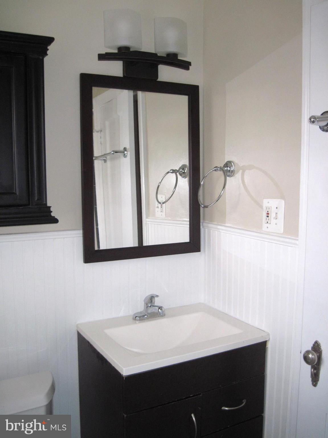 ARLINGTON VILLAGE COURTYARD - Residential