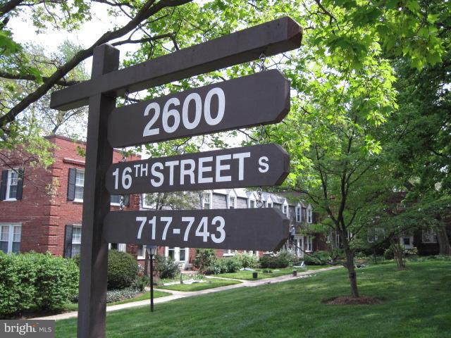 ARLINGTON VILLAGE COURTYARD - Residential