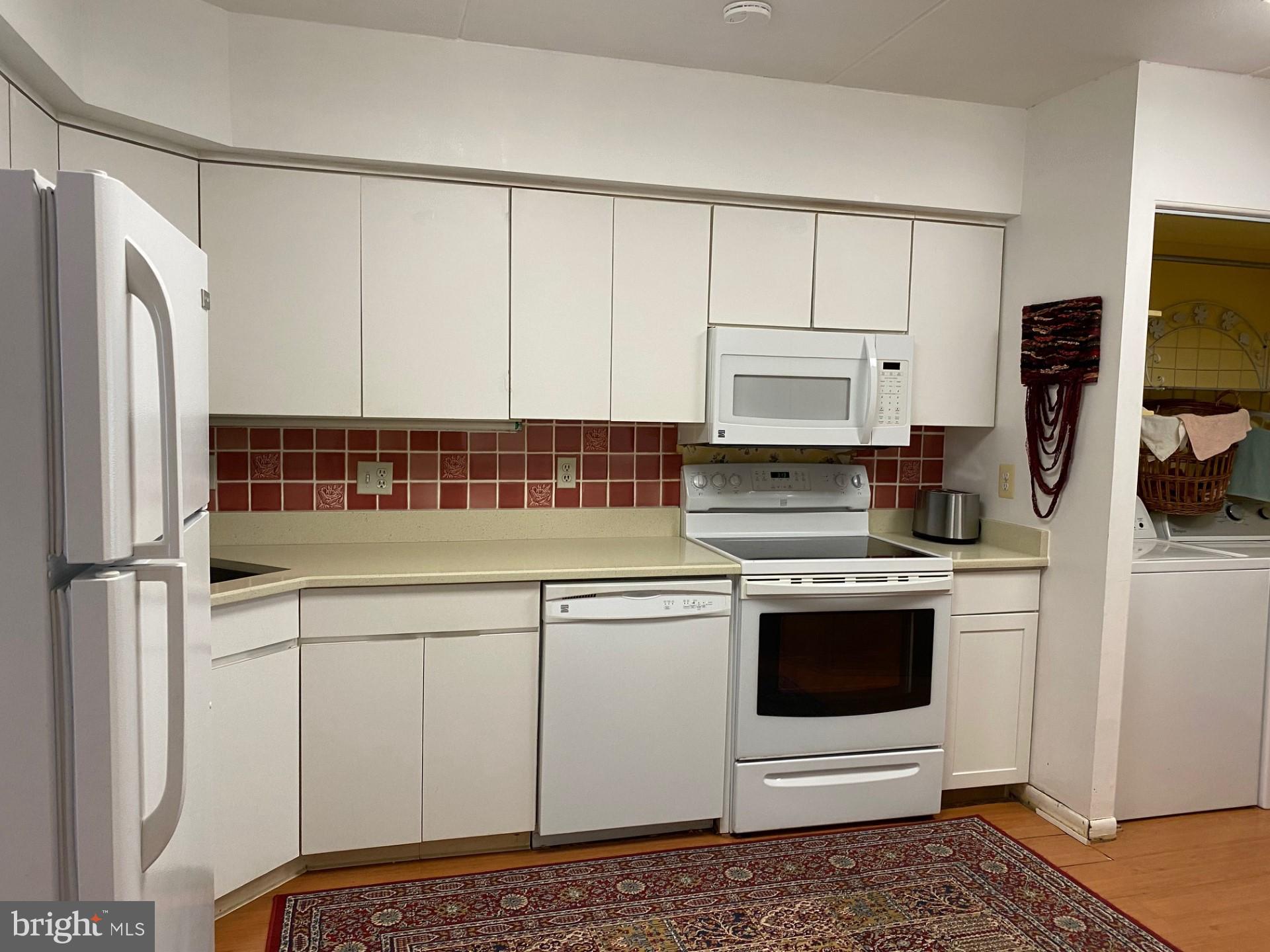 ANNEN WOODS - Residential