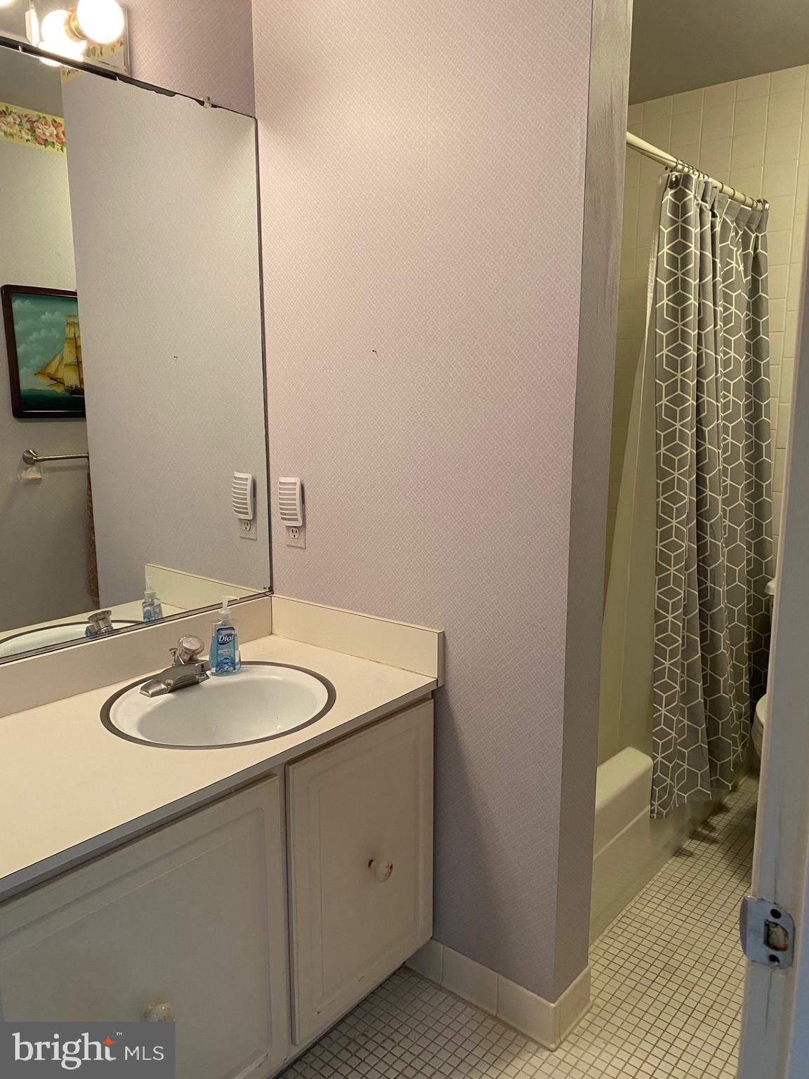 ANNEN WOODS - Residential