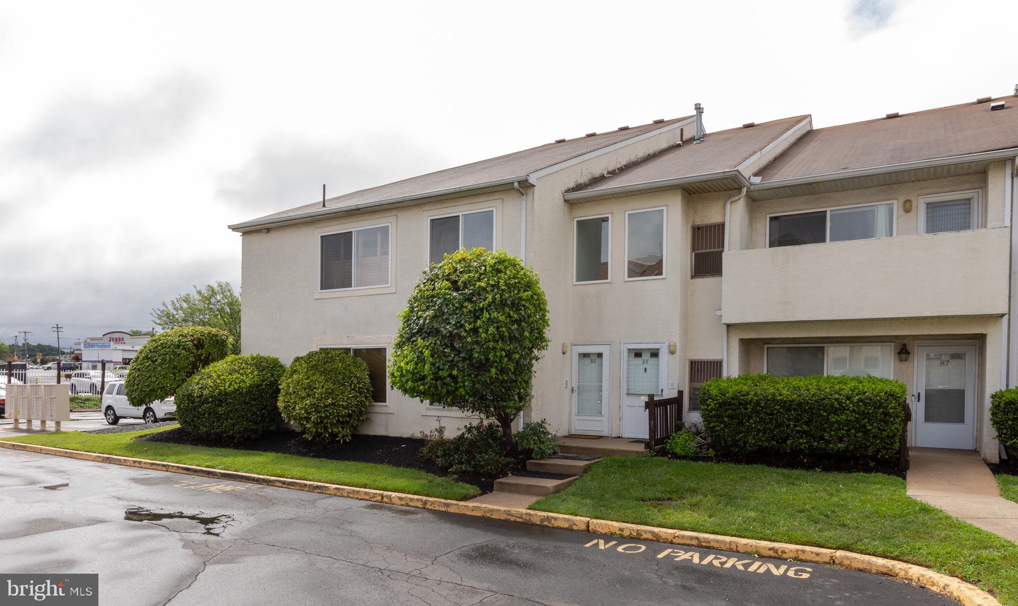 9200 BLUE GRASS ROAD 00 E86
