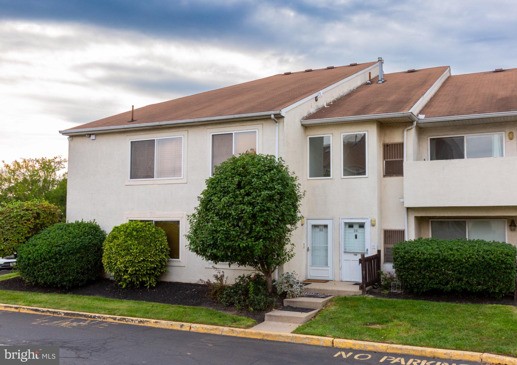 9200 BLUE GRASS ROAD 00 E86