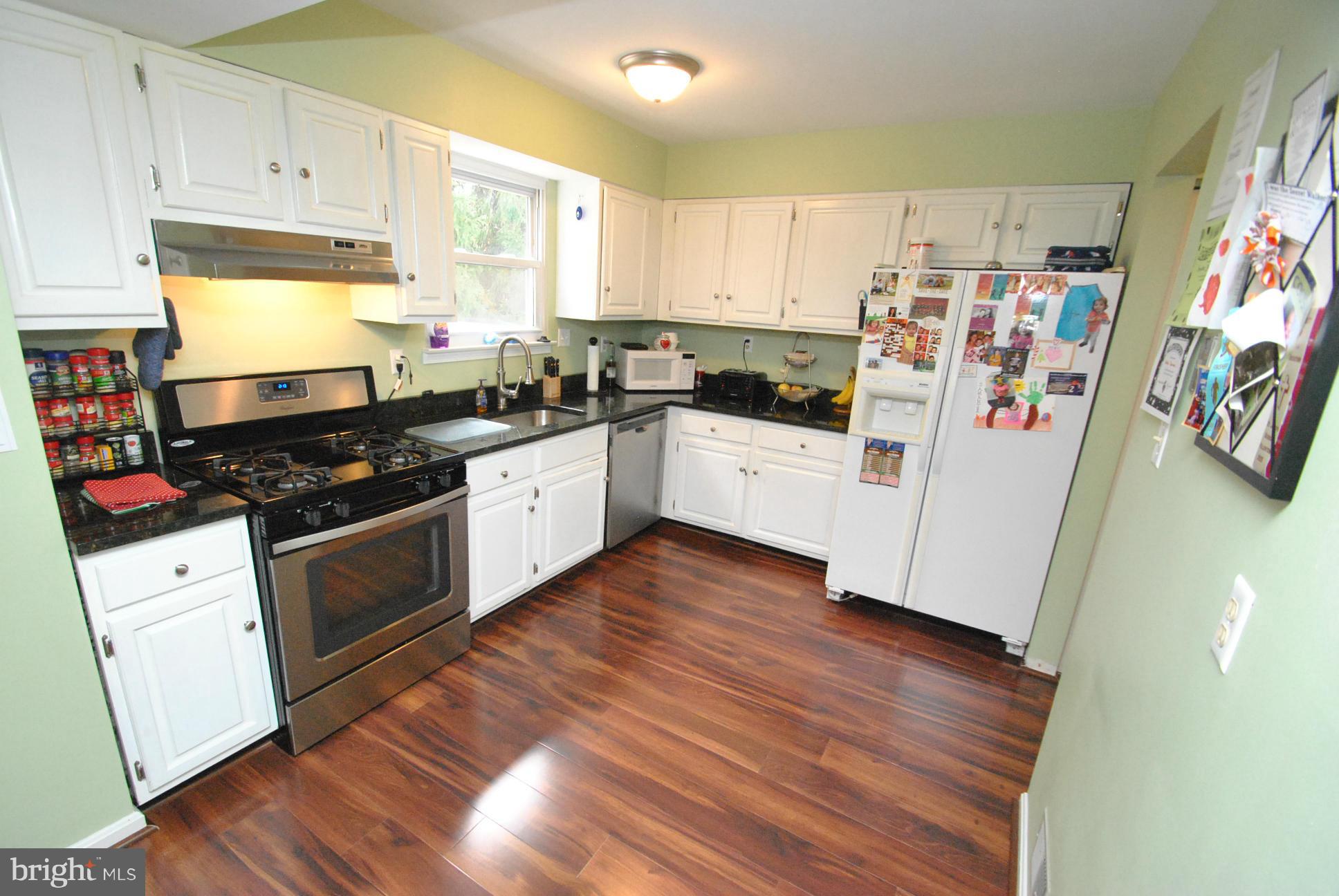 VILLAGE OF WHITE OAK - Residential