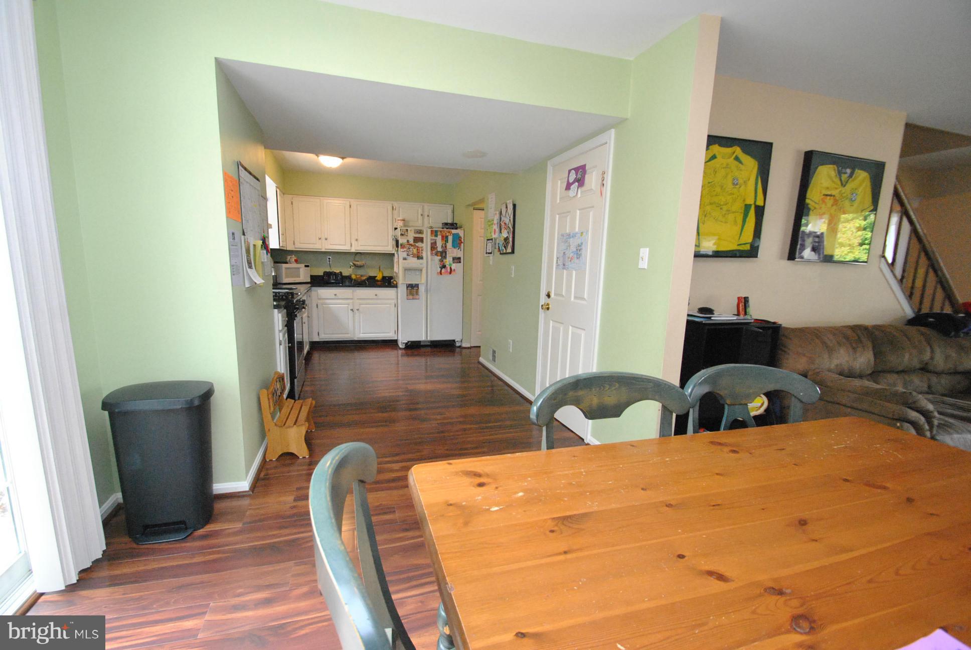 VILLAGE OF WHITE OAK - Residential