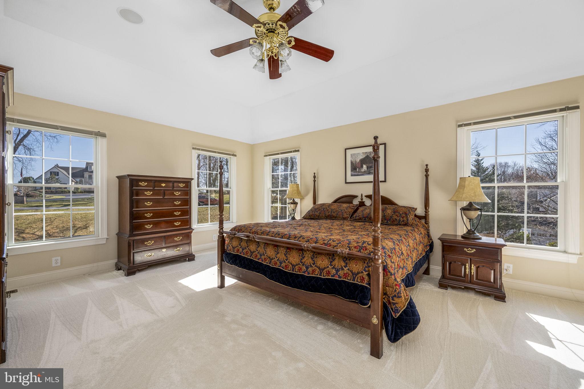 HERITAGE FARMS - Residential