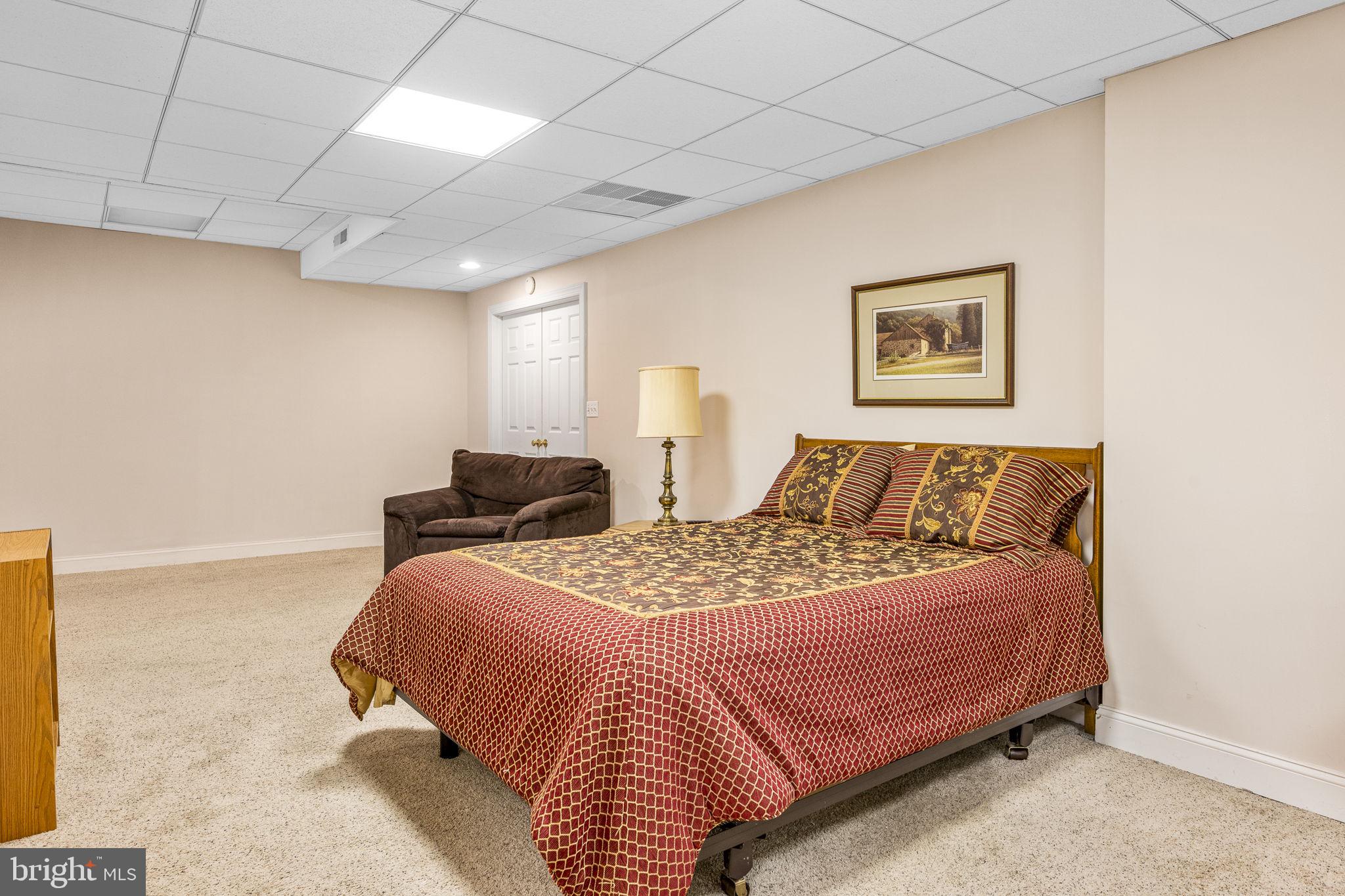 HERITAGE FARMS - Residential