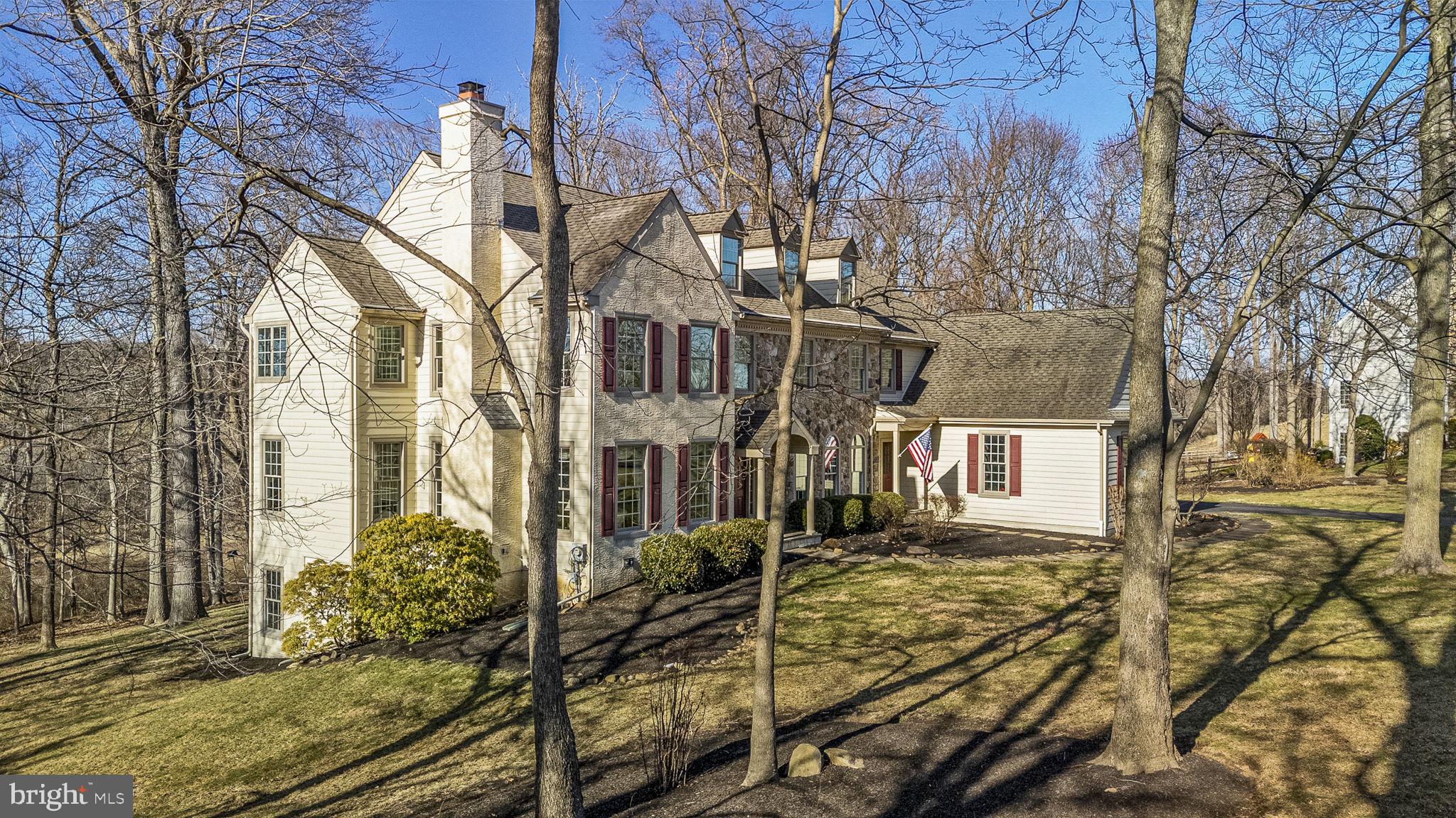 922 COPES LANE