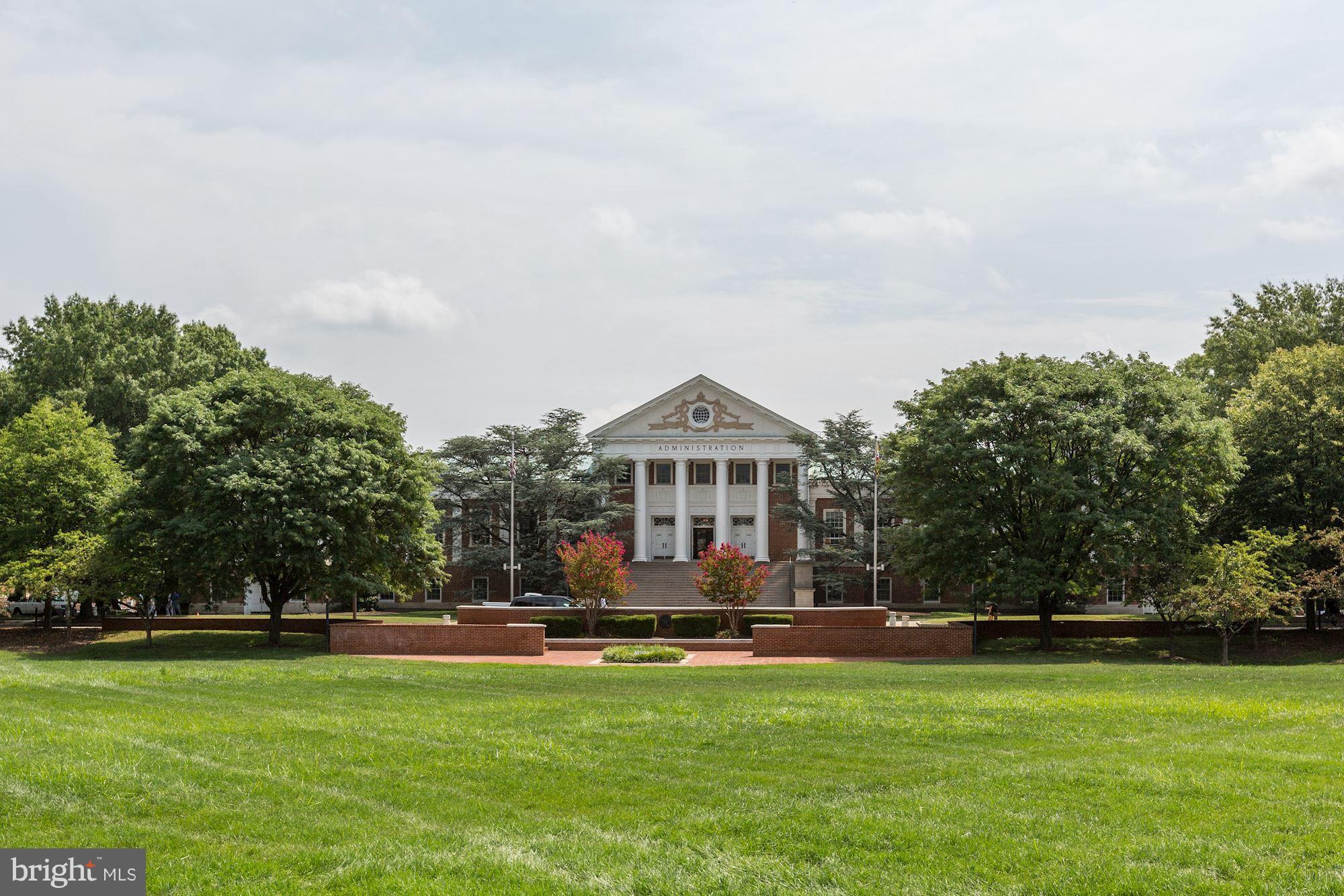 EDITORS PARK - Residential